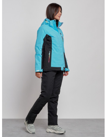 Женский горнолыжный костюм для зимних активностей