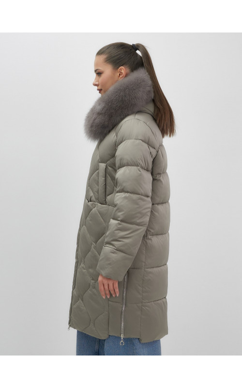 Длинный пуховик премиум-класса с мехом песца.
