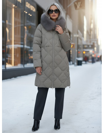 Длинный пуховик премиум-класса с мехом песца.