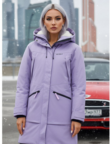 Зимняя женская парка с капюшоном для активного образа жизни.