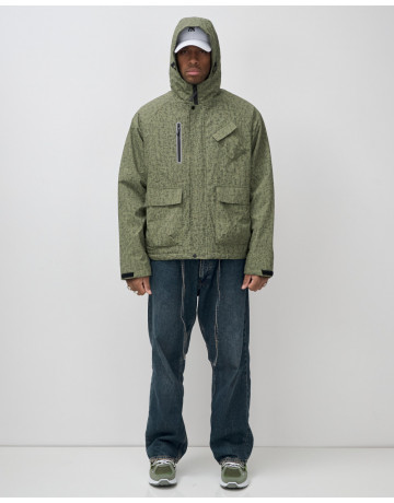 Спортивная мужская куртка «Хит сезона»: стиль и защита в переменчивую погоду