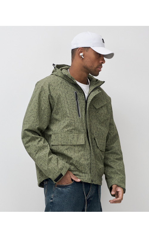 Спортивная мужская куртка «Хит сезона»: стиль и защита в переменчивую погоду