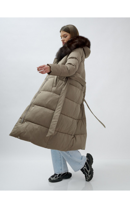 Длинный зимний пуховик с мехом песца для женщин
