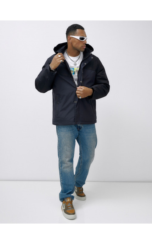 Зимняя куртка для мужчин большого размера с глубоким капюшоном.