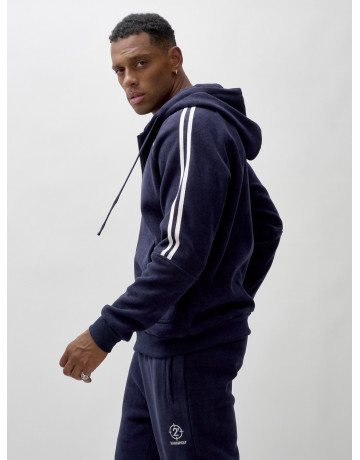 Мужской спортивный демисезонный костюм с начёсом.