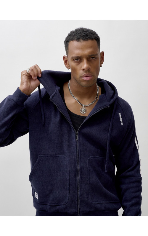 Мужской спортивный демисезонный костюм с начёсом.