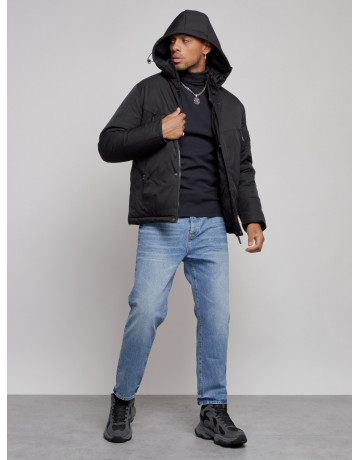 Спортивная зимняя куртка для больших размеров для активных мужчин.