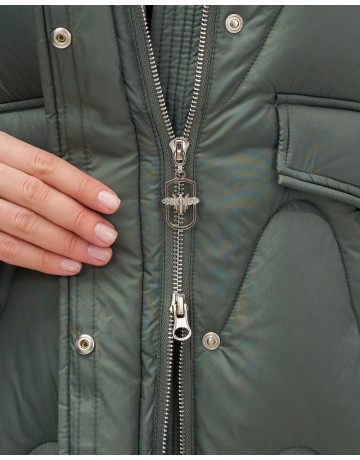 Женский зимний пуховик «Модный», тёплый и стильный.