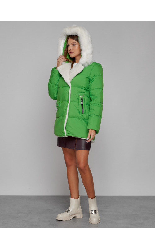 Пуховик зимний женский с мехом из овчины.