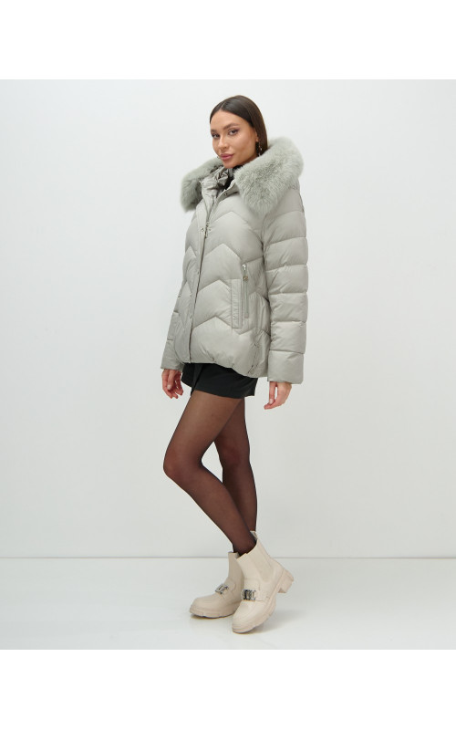 Пуховик для городской леди с мехом песца, защита от влаги и ветра