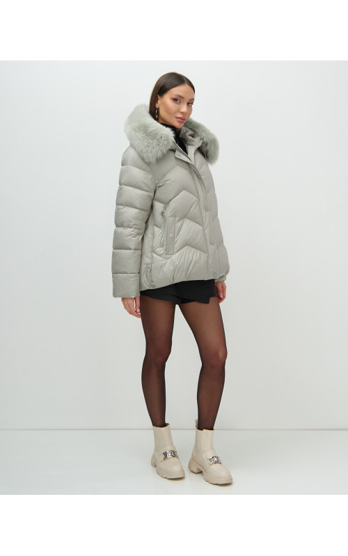 Пуховик для городской леди с мехом песца, защита от влаги и ветра