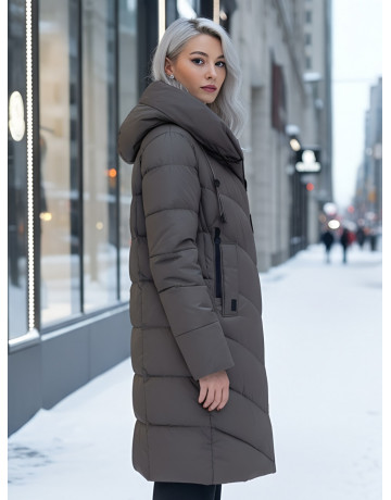 Длинный женский пуховик с капюшоном для осени и зимы