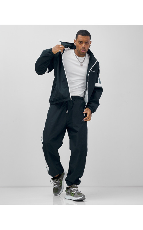 Спортивный костюм для мужчин: весна и лето.