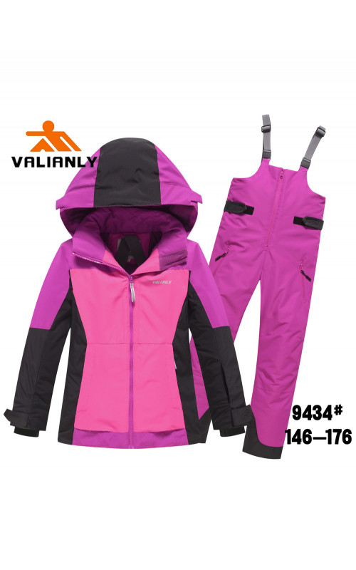 Зимний горнолыжный костюм для девочки: комфорт и защита в морозную зиму