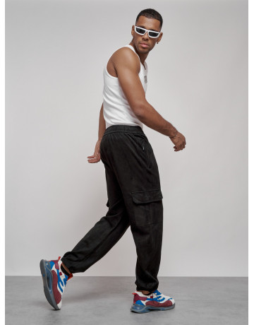 Мужские спортивные штаны прямого кроя из бархатного трикотажа.