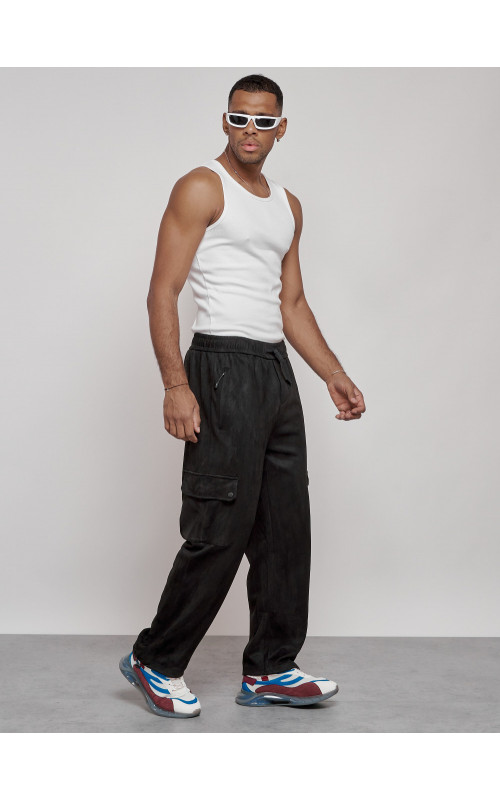 Мужские спортивные штаны прямого кроя из бархатного трикотажа.