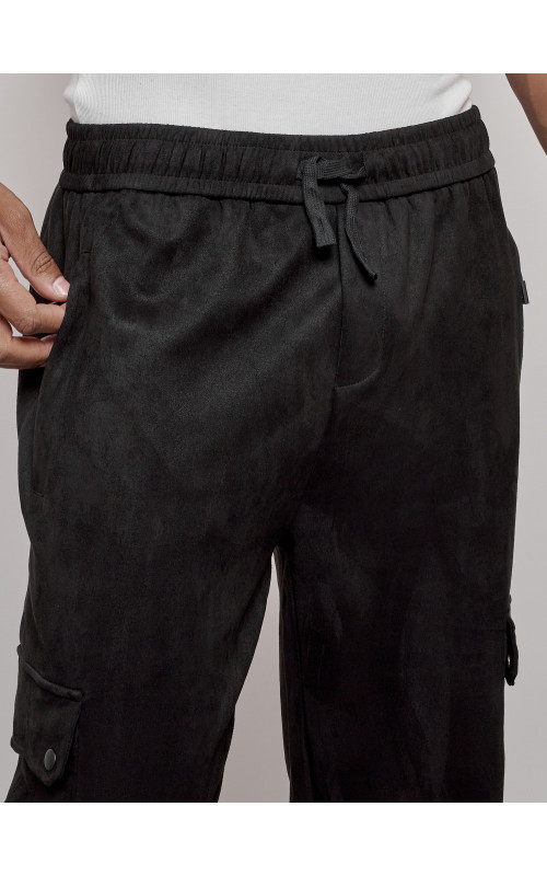 Мужские спортивные штаны прямого кроя из бархатного трикотажа.