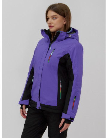 Женский зимний горнолыжный костюм для активного отдыха.