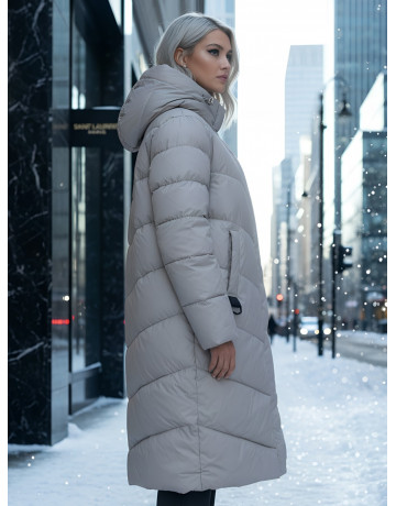 Длинный пуховик для женщин зимний утеплённый с капюшоном