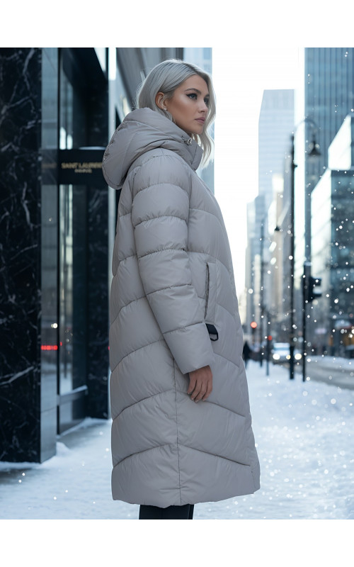 Длинный пуховик для женщин зимний утеплённый с капюшоном