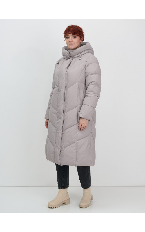 Длинный женский пуховик с капюшоном для зимы