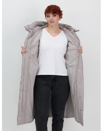 Длинный женский пуховик с капюшоном для зимы