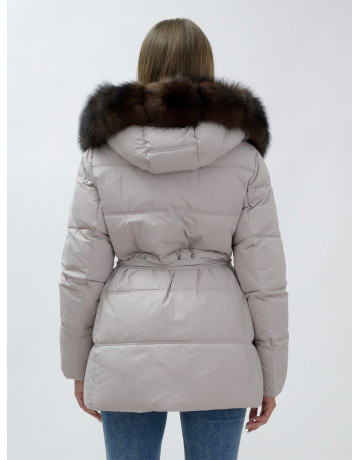 Женский зимний пуховик с мехом песца премиум-класса