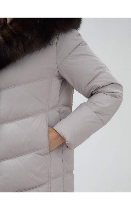 Женский зимний пуховик с мехом песца премиум-класса