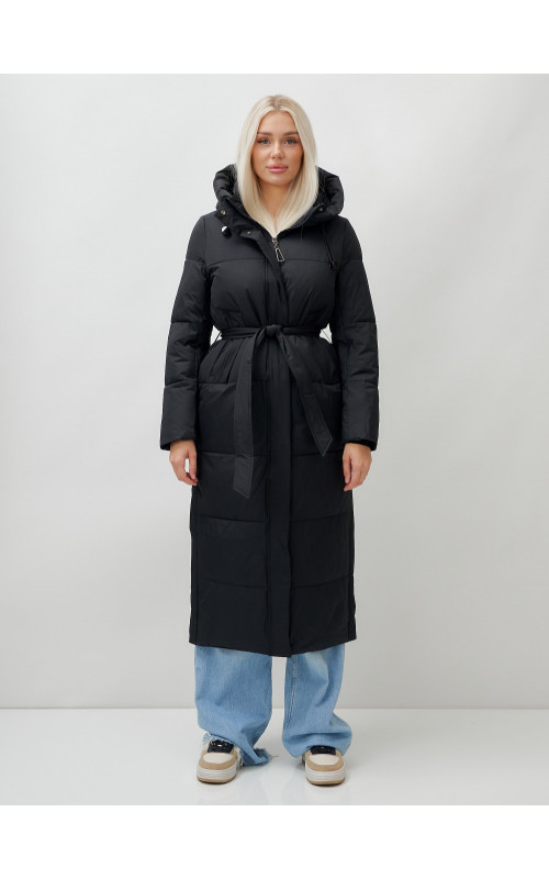 Тёплый женский пуховик с поясом и капюшоном.