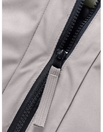 Тёплая детская парка с регулируемой посадкой.