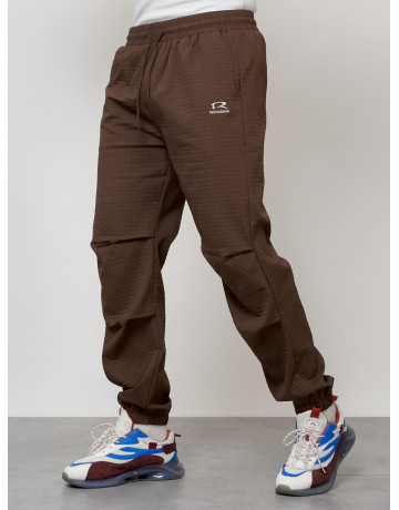 Мужской молодёжный костюм для активного отдыха и повседневной носки.