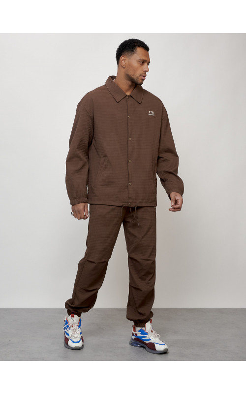 Мужской молодёжный костюм для активного отдыха и повседневной носки.