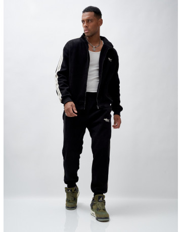 Мужской спортивный утеплённый костюм с начёсом для активного отдыха.