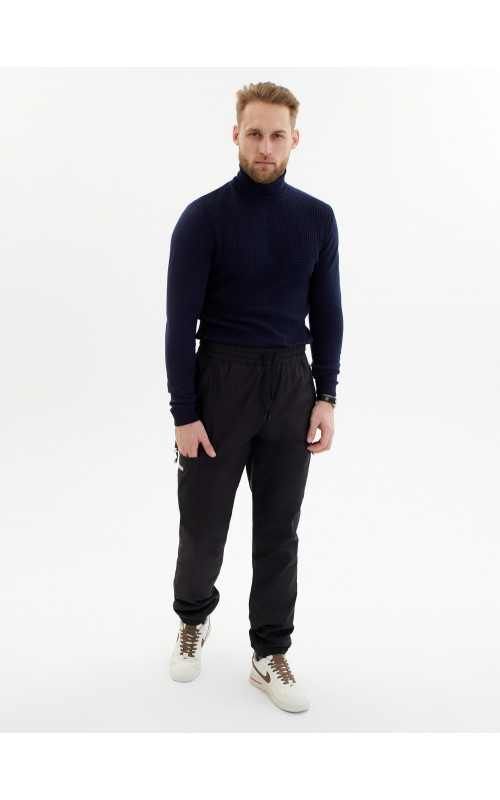 Туристические мужские брюки с флисовой подкладкой.