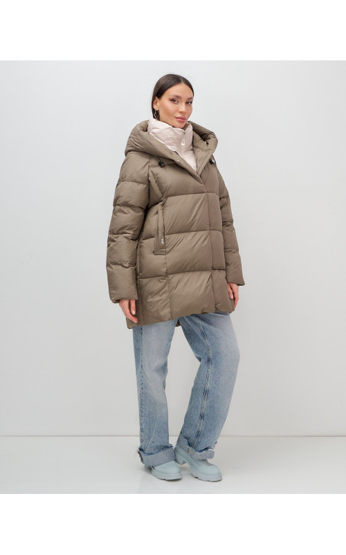 Женская зимняя куртка с капюшоном: стиль и комфорт для холодной зимы