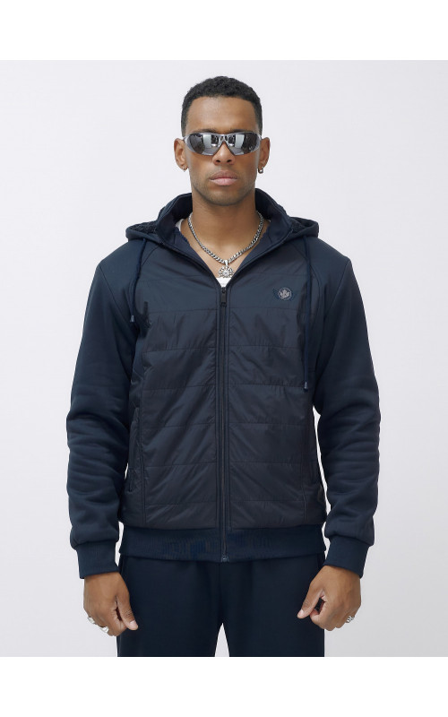 Мужской зимний спортивный костюм для активного отдыха.