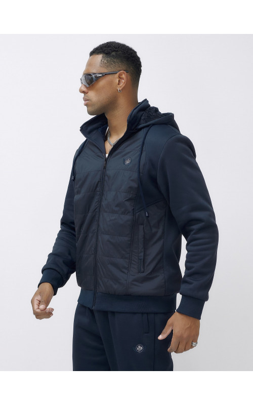 Мужской зимний спортивный костюм для активного отдыха.