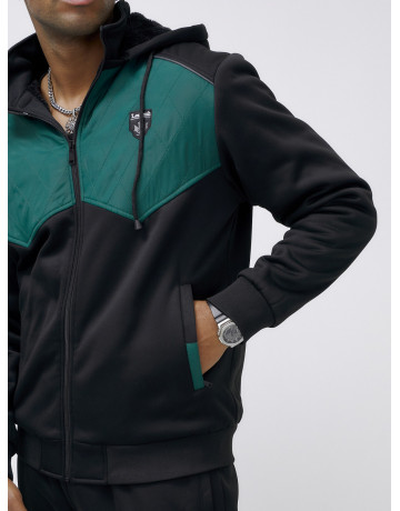 Мужской зимний спортивный костюм для активного отдыха