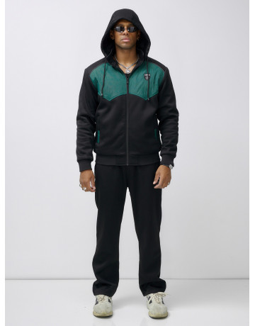 Мужской зимний спортивный костюм для активного отдыха