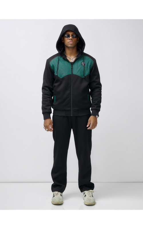 Мужской зимний спортивный костюм для активного отдыха