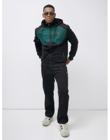 Мужской зимний спортивный костюм для активного отдыха