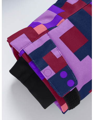 Горнолыжный зимний комбинезон для девочек: комфорт и безопасность в холода