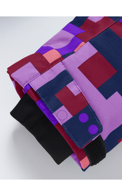 Горнолыжный зимний комбинезон для девочек: комфорт и безопасность в холода