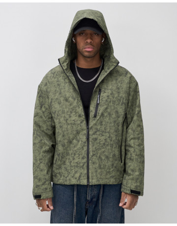 Мужская спортивная куртка «Хит сезона»: стиль и защита для активных мужчин