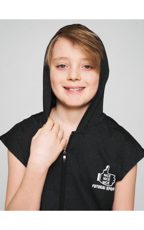 Летний спортивный костюм для мальчика с капюшоном