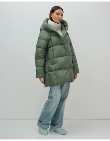 Женская зимняя куртка с капюшоном, размер 48–56.