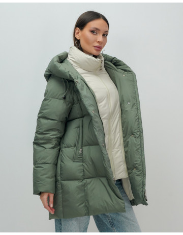 Женская зимняя куртка с капюшоном, размер 48–56.