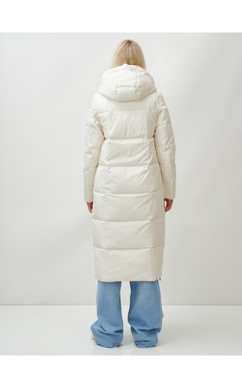 Зимний женский пуховик с капюшоном