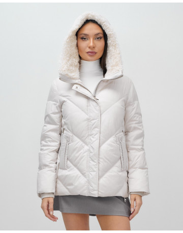 Женский зимний пуховик «Модный» с мехом.