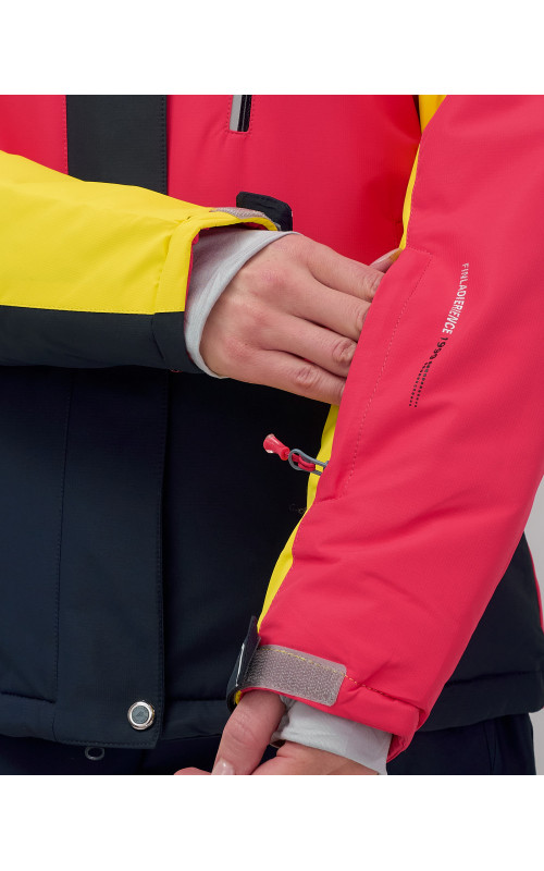 Женский горнолыжный костюм осень-зима 2025.